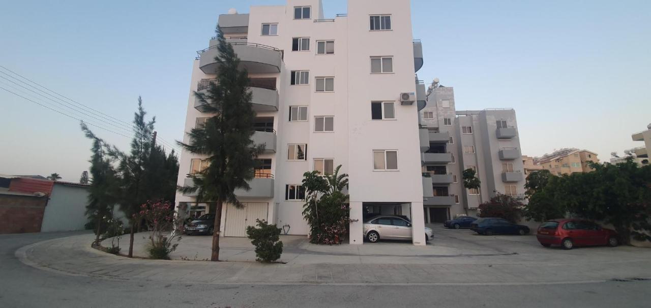 Vasilas Holiday Apartment #1 Larnaca Exterior photo